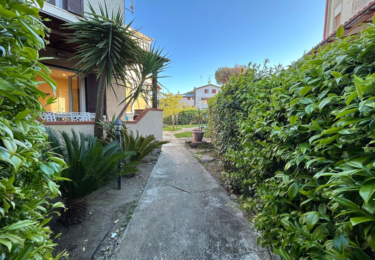 Apartment in Marina di Grosseto - La Casa di Marco near the sea