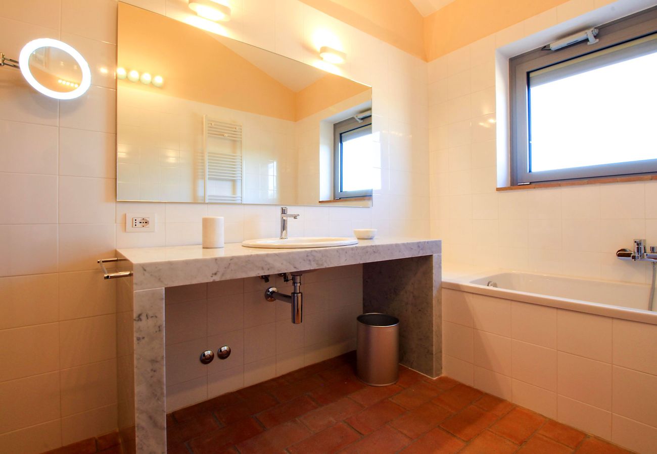 House in Magliano in Toscana - La Centurina with panoramic view